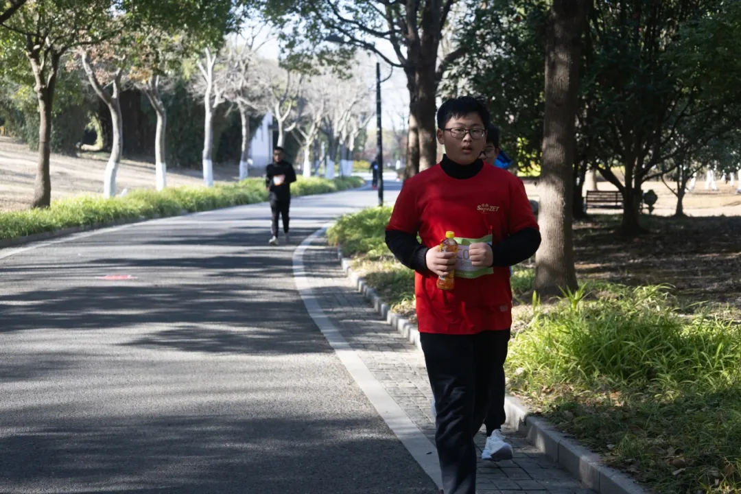 回望2024 启航2025 | AG旗舰厅股份2025年度战略年会顺利召开